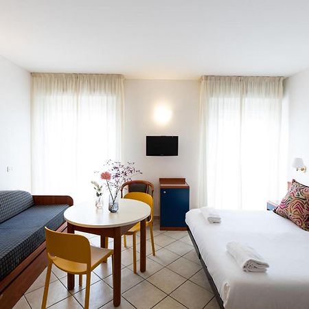 רימיני Residence Mimosa מראה חיצוני תמונה