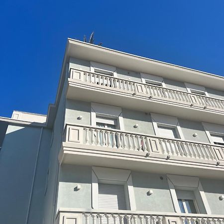 רימיני Residence Mimosa מראה חיצוני תמונה