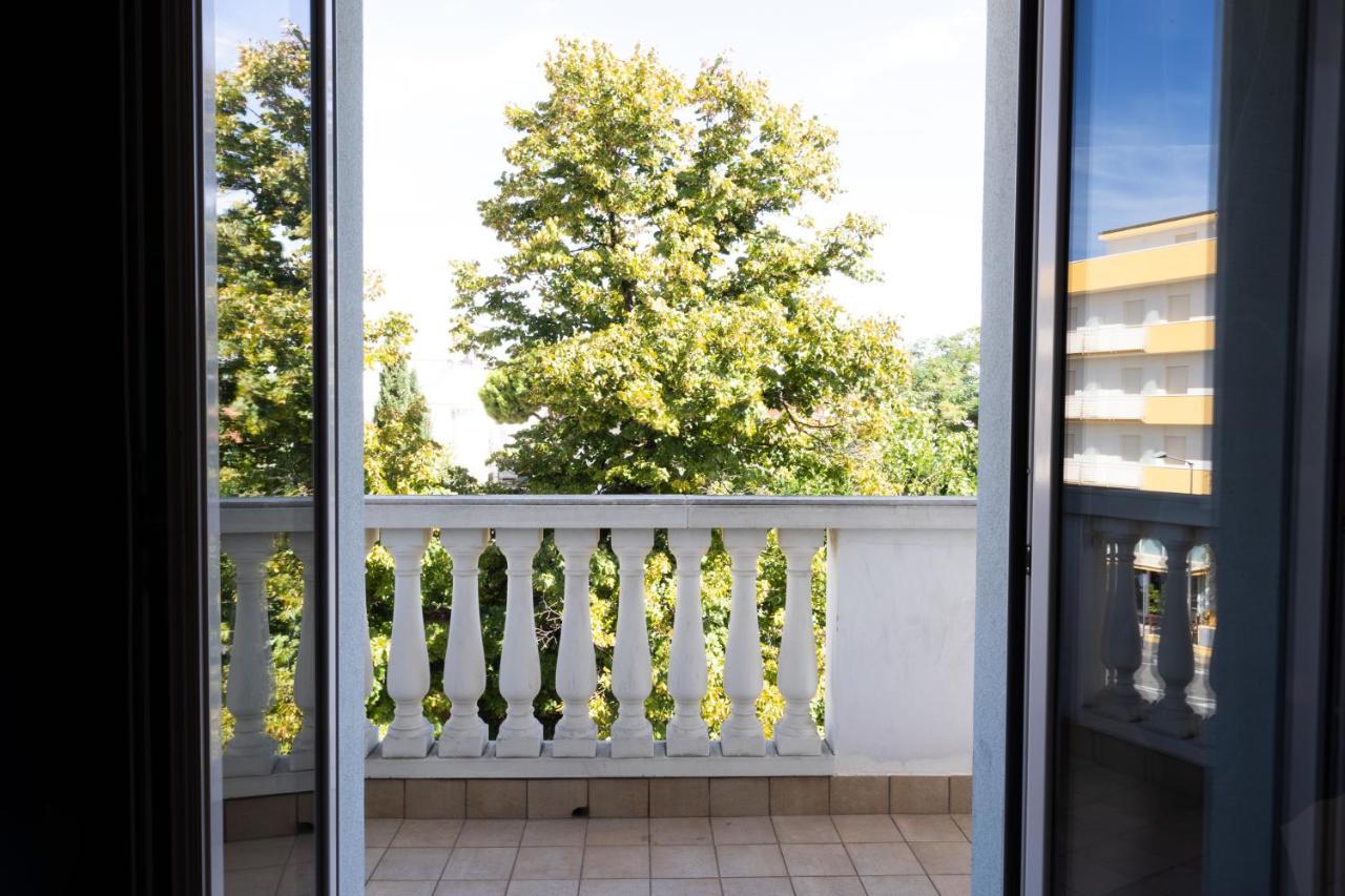 רימיני Residence Mimosa מראה חיצוני תמונה