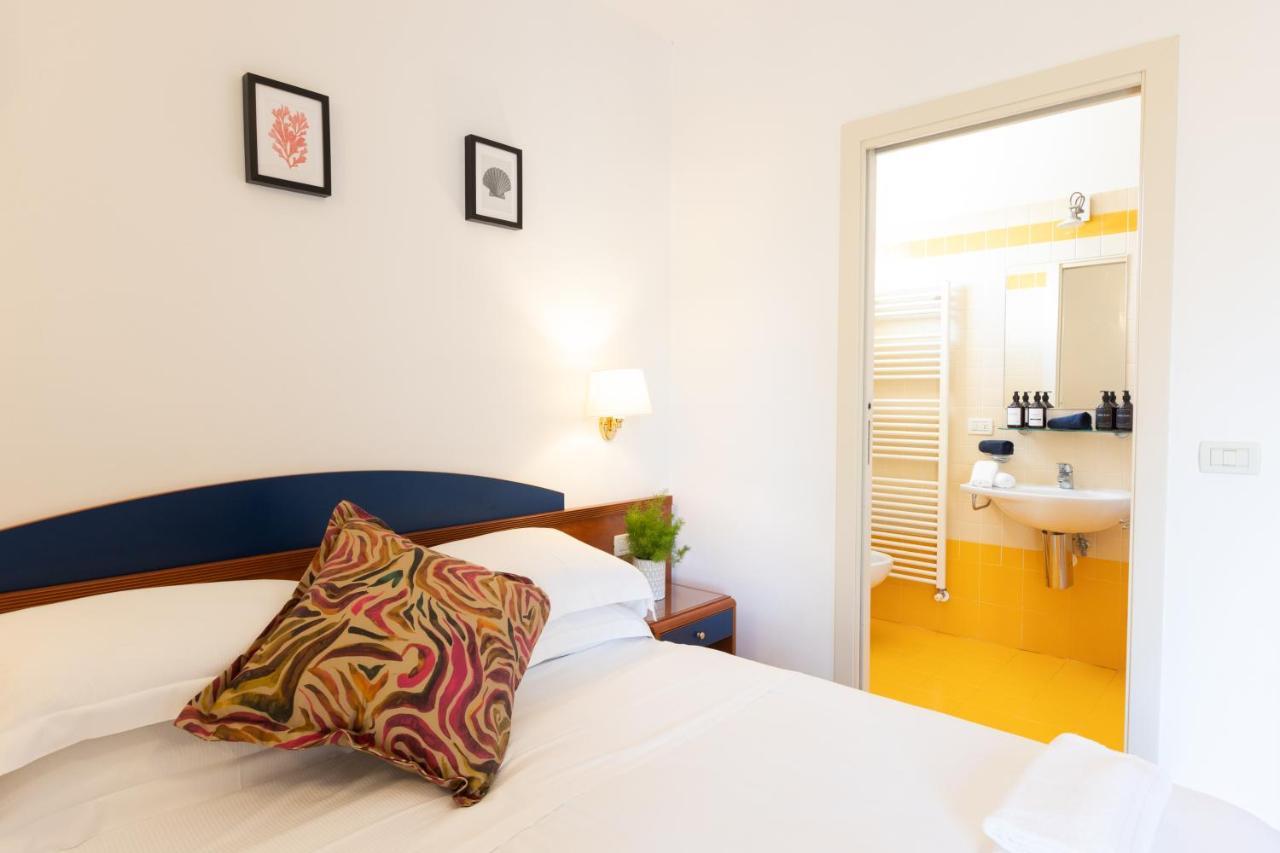 רימיני Residence Mimosa מראה חיצוני תמונה