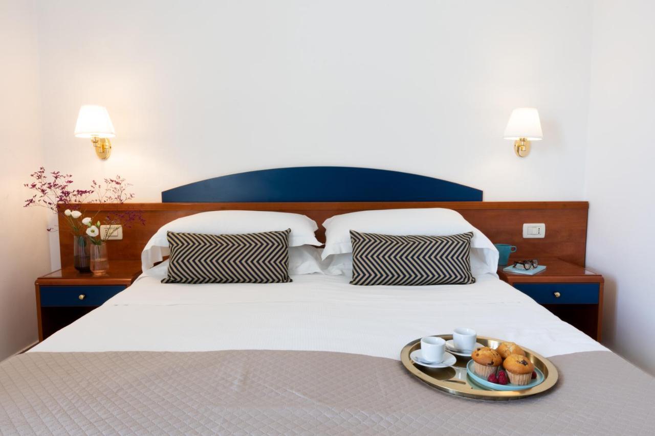 רימיני Residence Mimosa מראה חיצוני תמונה