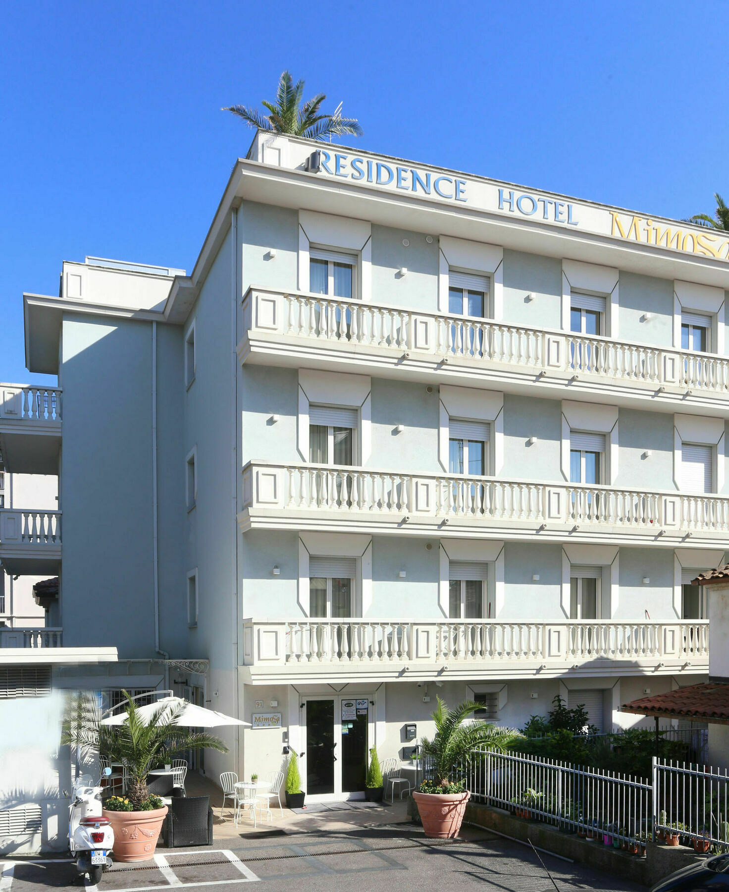 רימיני Residence Mimosa מראה חיצוני תמונה